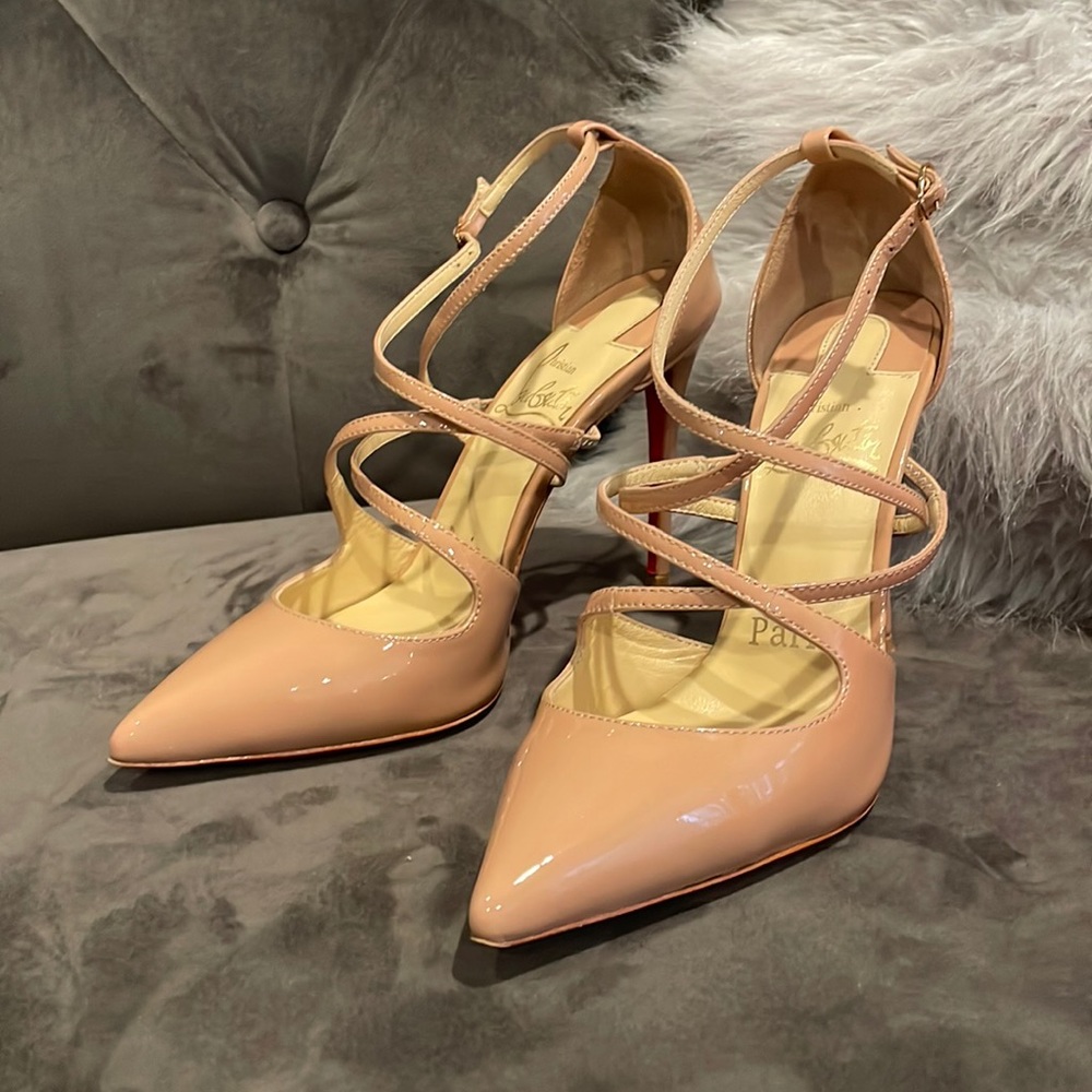 Christian Louboutin Crossfliketa
